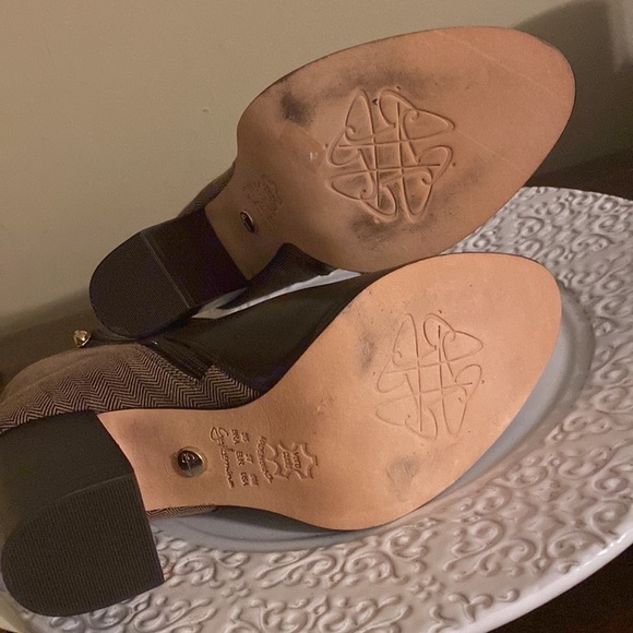 EUC Guilhermina Two Toned Bootd Suze 6M - Picture 5 of 6